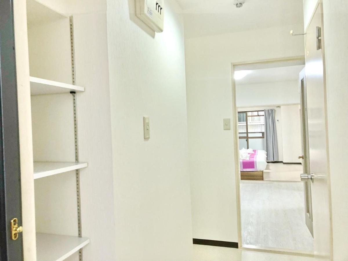 Court Saiwaicho Apartment Osaka Exterior photo