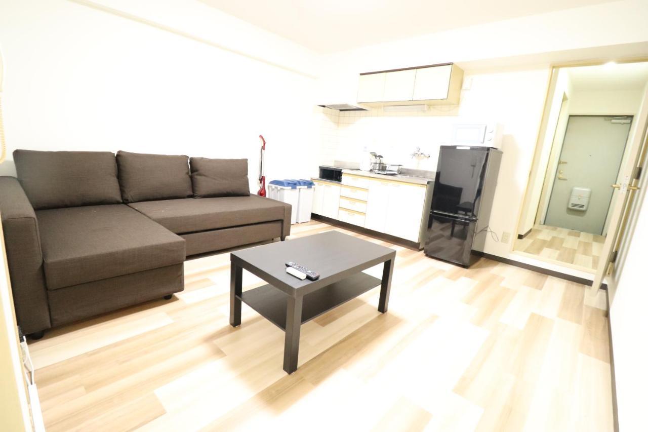 Court Saiwaicho Apartment Osaka Exterior photo