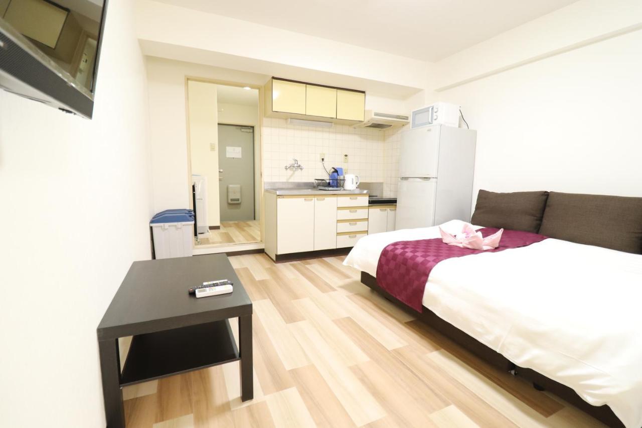 Court Saiwaicho Apartment Osaka Exterior photo